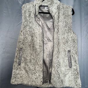Katydid Sherpa vest
